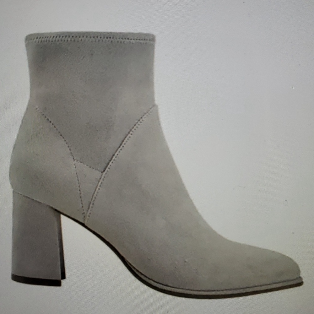 Marc Fisher Women's Dyvine Ankle Boots